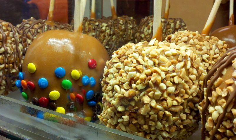Kilwins candy apples aren't just for Halloween. And that's a good thing. BOB YESBEK PHOTO